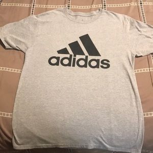 Men’s Adidas Large T-shirt